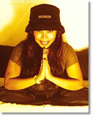 The Thursday Club +Maritess D. Werbeplakat