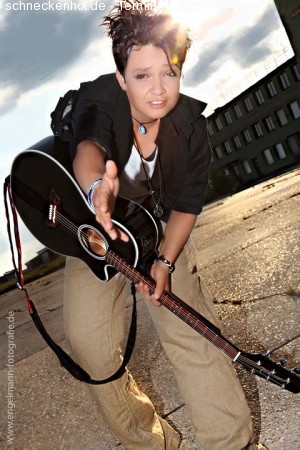 Abby Moe = live on stage Werbeplakat